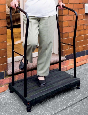 Bigfoot Half Step With Two Support Handles