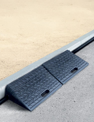 Reflective Portable Kerb Ramp